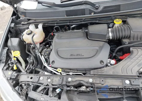 2020 Chrysler Pacifica Limited from USA, damaged, VIN 2C4RC1GG3LR240662